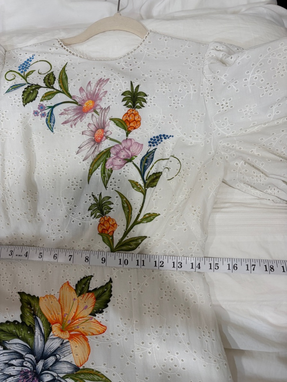 Farm Rio: Floral Embroidered White Dress / Sweet Bloom Dreamscape - Picture 11 of 11